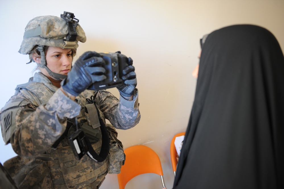 Family Visit Day at Iraqi Detention Facility