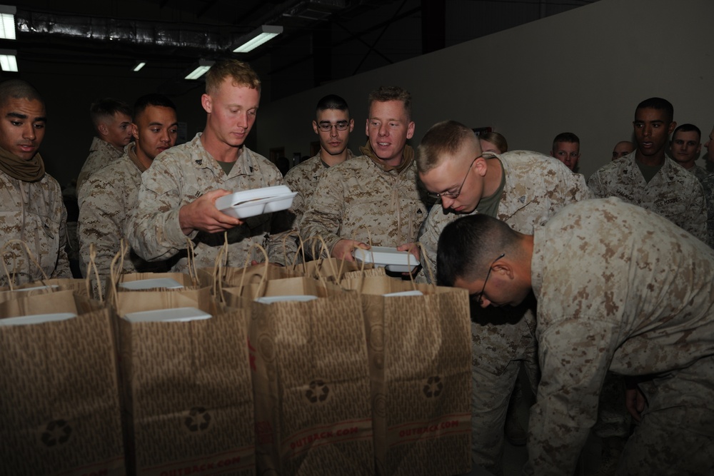 Outback Steakhouse says thank you with 4,400 steaks for deployed troops