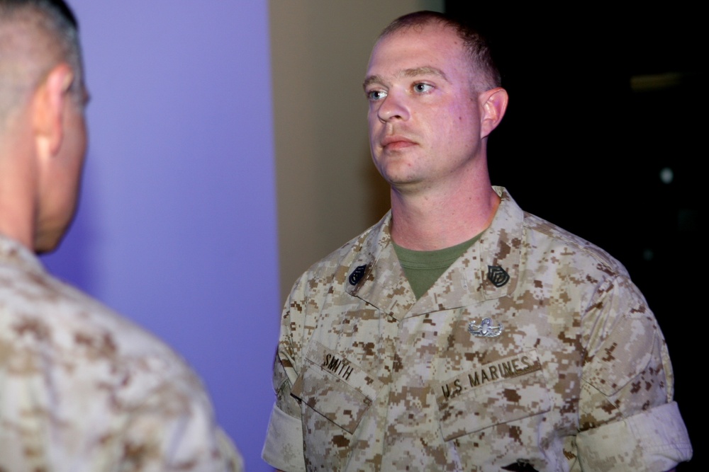Marines receive Purple Hearts during a ceremony, Nov. 5