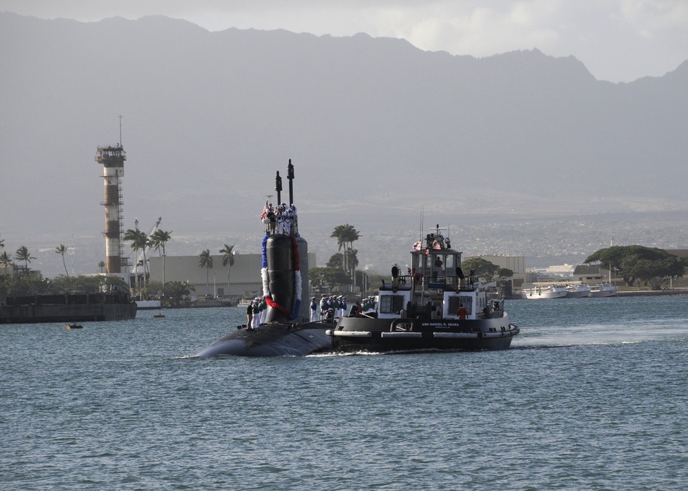 USS North Carolina in Pearl Harbor