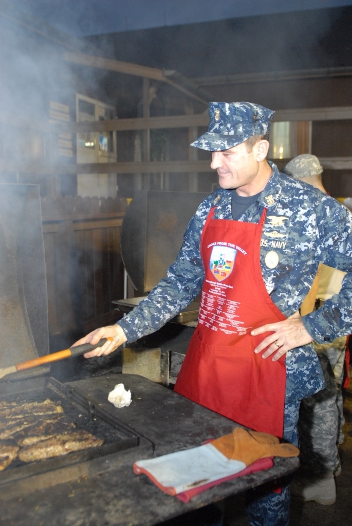 Camp Bondsteel Honors Veterans