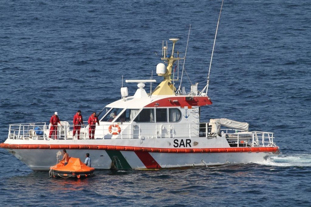 Oscar Austin Aids Stranded Iranian Mariners
