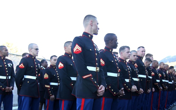 Jay Leno welcomes service member-only audience