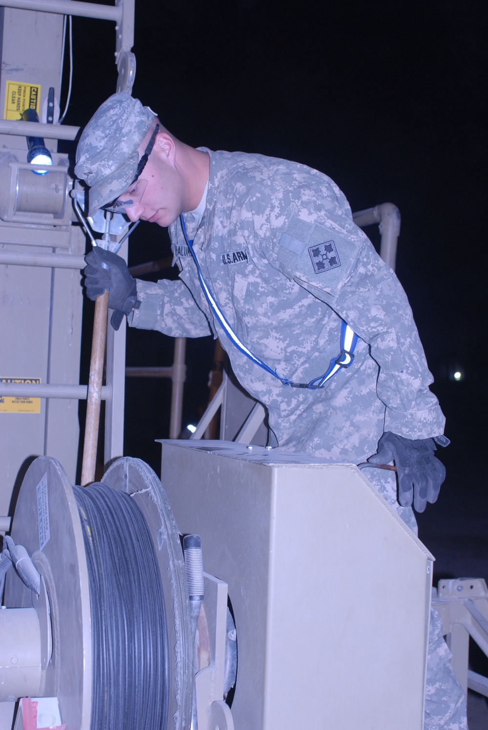 3rd Special Troops Bn. Soldiers keep an eye in the sky