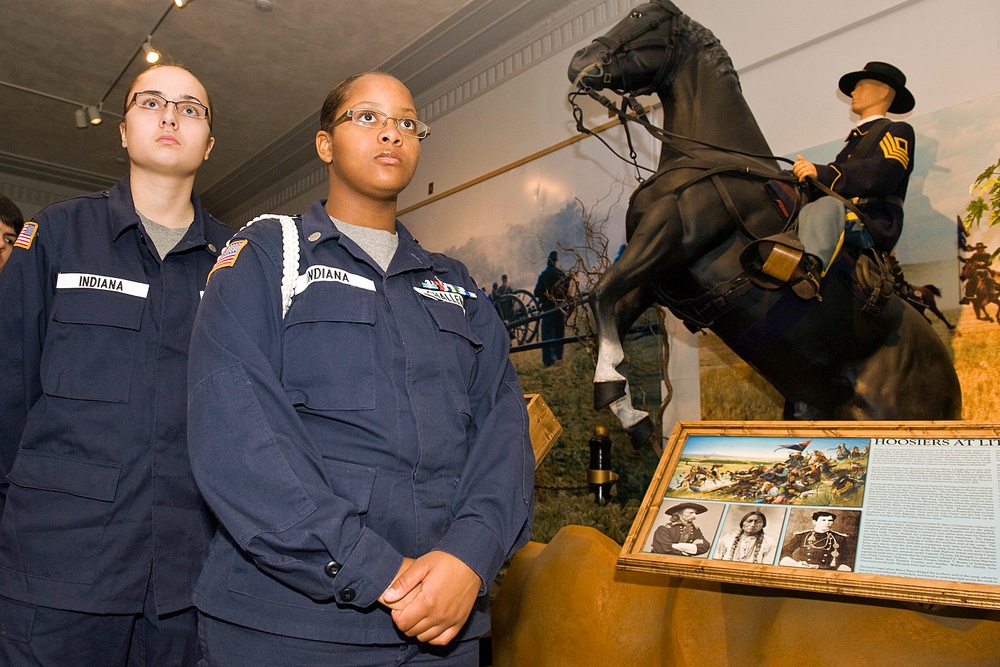 Hoosiers Youth ChalleNGe Academy visits Indiana War Memorial
