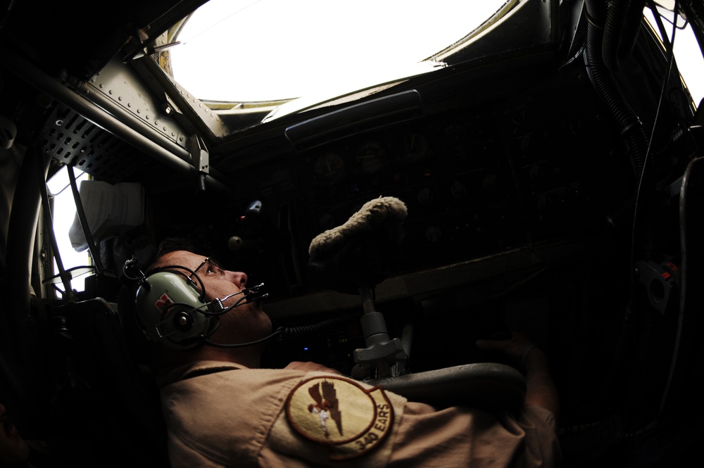 KC-135 Refueling