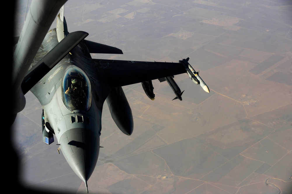 KC-135 Refueling