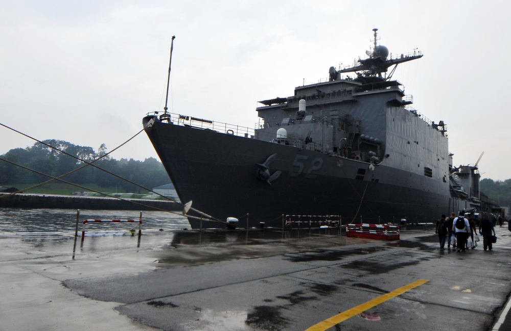 USS Pearl Harbor in Singapore