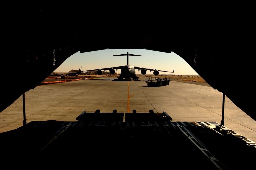 816th Expeditionary Airlift Squadron conducts operations