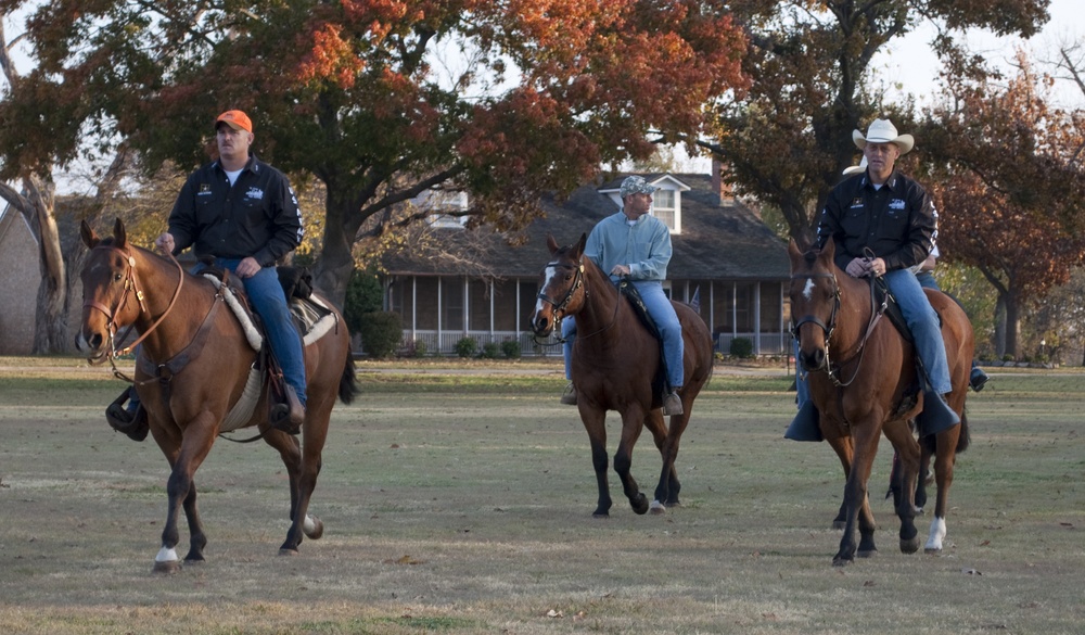 Senior Fort Sill leaders saddle up for staff ride