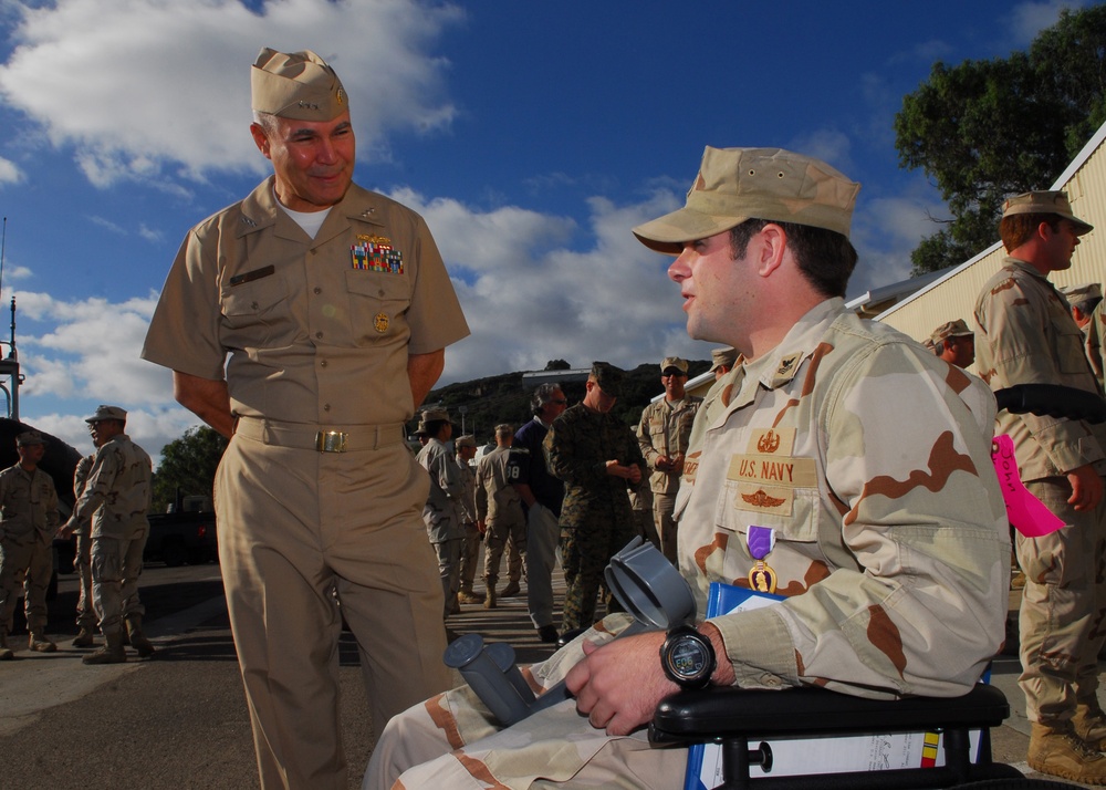Sailors receive Purple Heart
