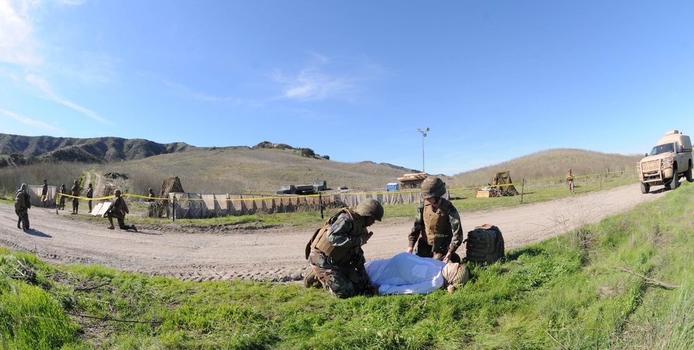 Sailors conduct combat skills training