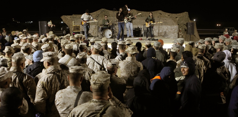 American Idol semi-finalist performs for troops in Afghanistan