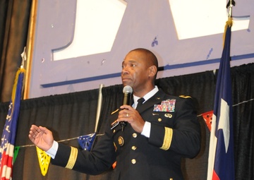 CG speaks at El Paso Fiesta
