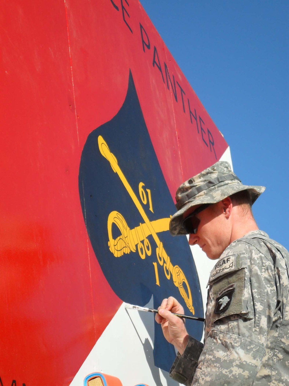 Cav medics add mural to FOB Connolly