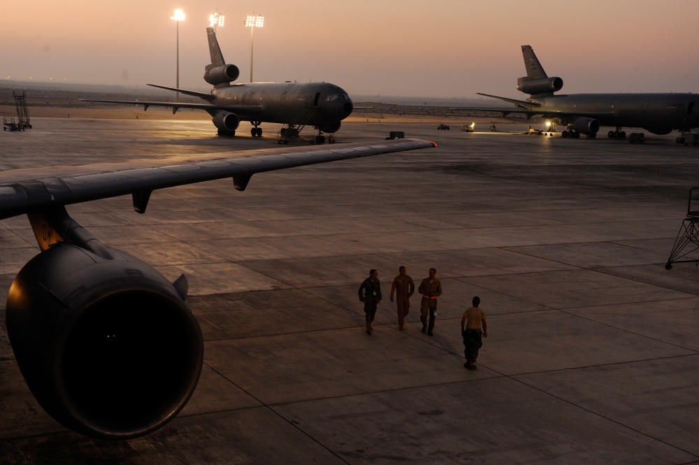 KC-10 Refueling Operations