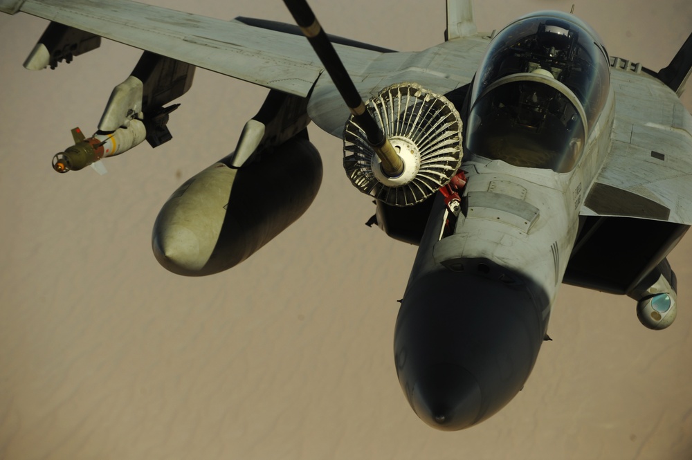 KC-10 Refueling Operations