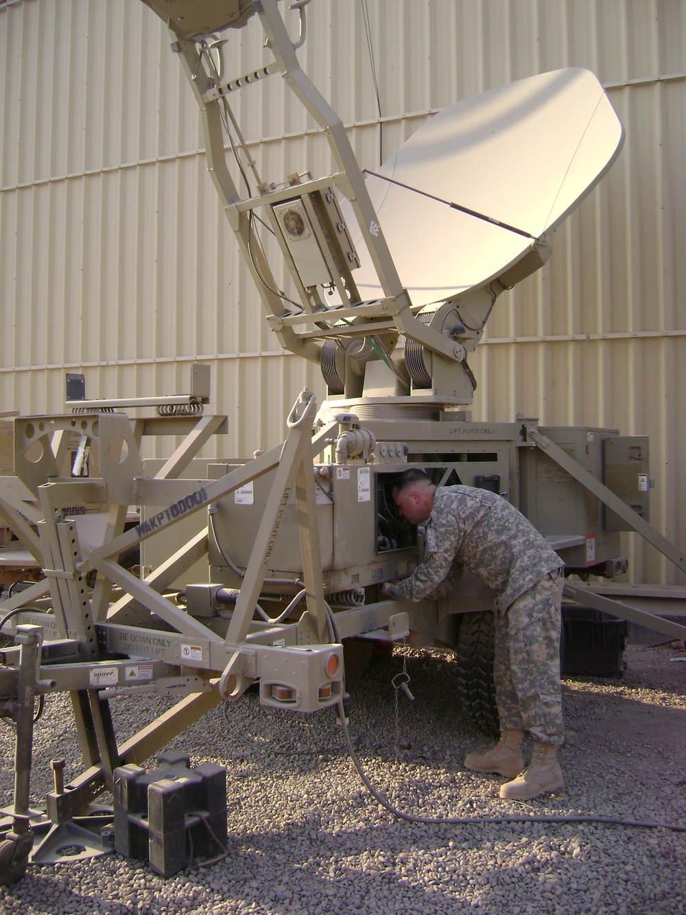 Communication Soldiers Take Broadband to a Whole New Level