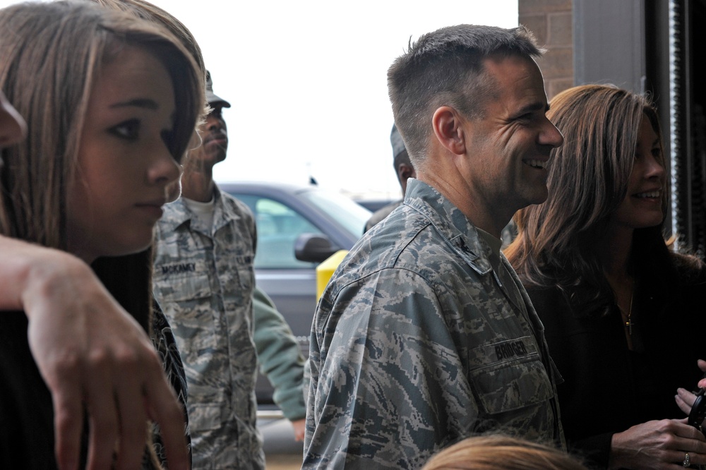 621st CRW members return home from Pakistan