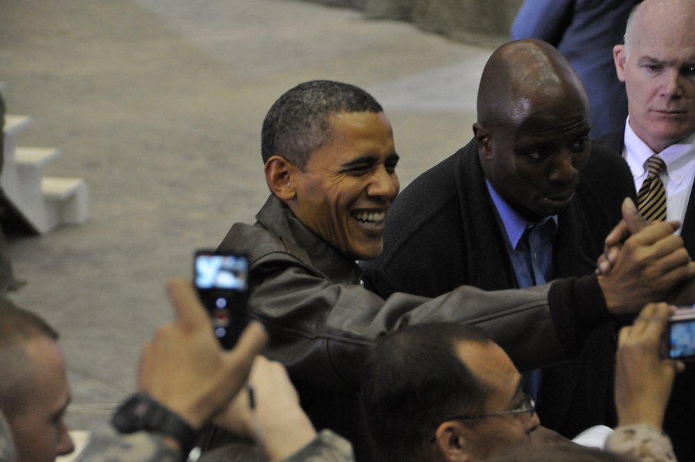 President Obama makes surprise visit to Bagram Air Field