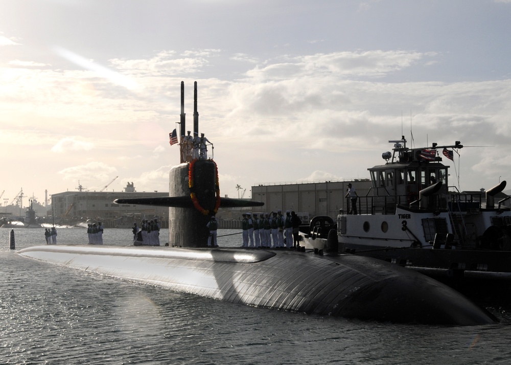 USS Jacksonville Returns Home To Honolulu