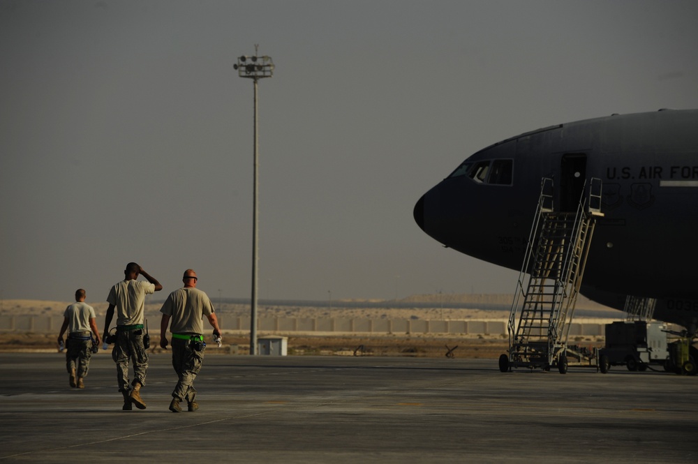 KC-10 Maintenance