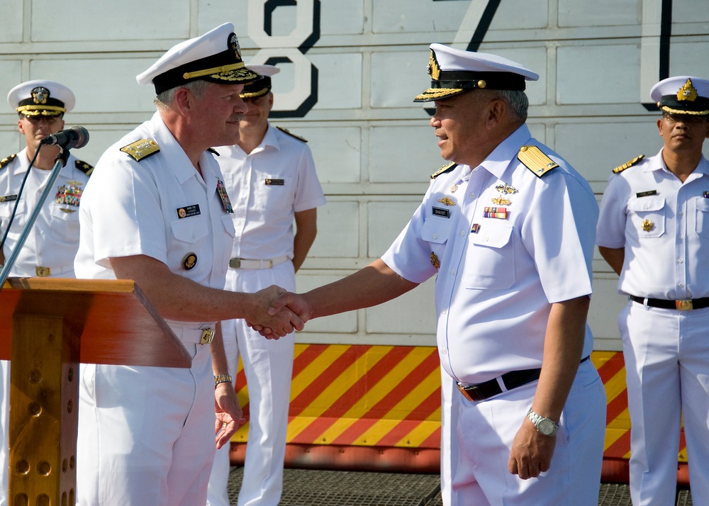 CMF Commander Commends Thai Navy On Counter-Piracy Deployment
