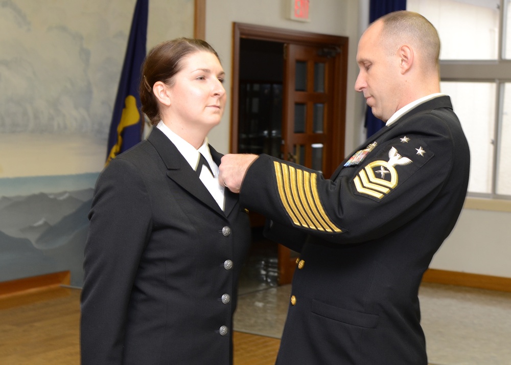 NIOC Misawa Sailor Receives Enlisted Information Dominance Warfare Specialist Badge