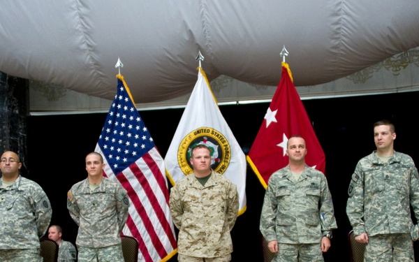 USF-I service members welcome back wounded warriors