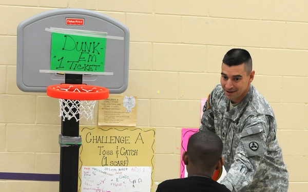 Sustainers Give Back at Pierce Elementary Winter Fest