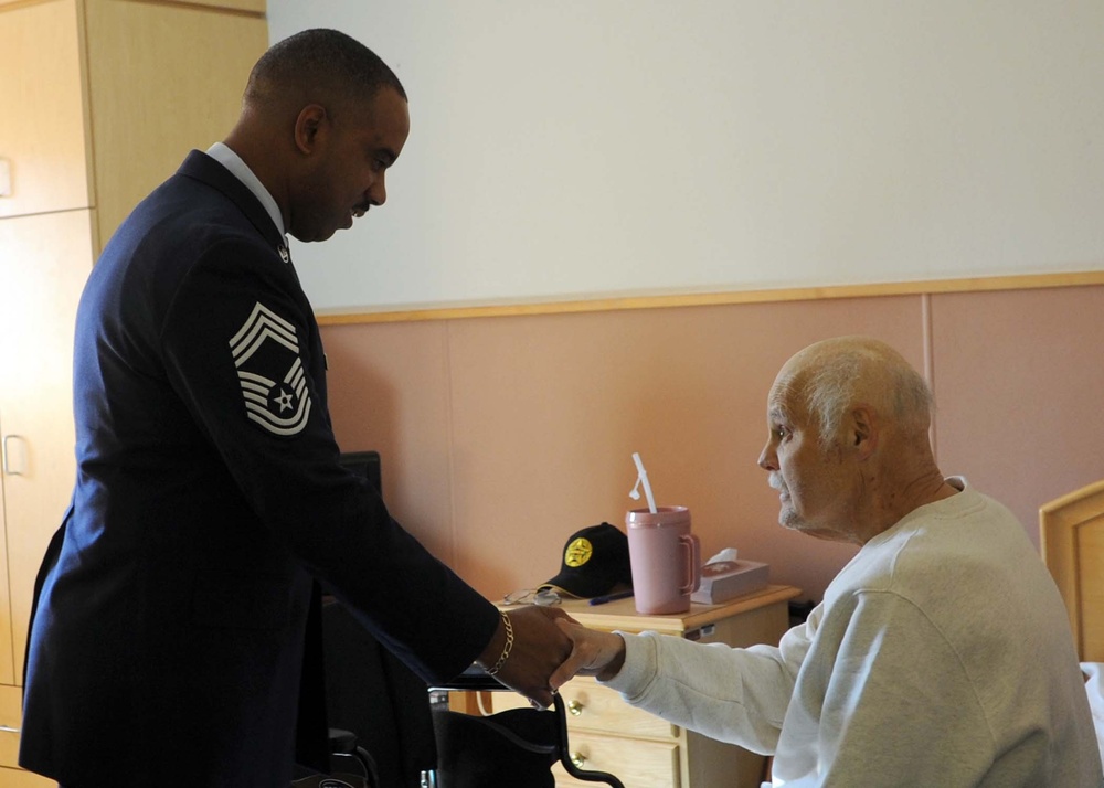 Altus AFSA chapter visits disabled vets