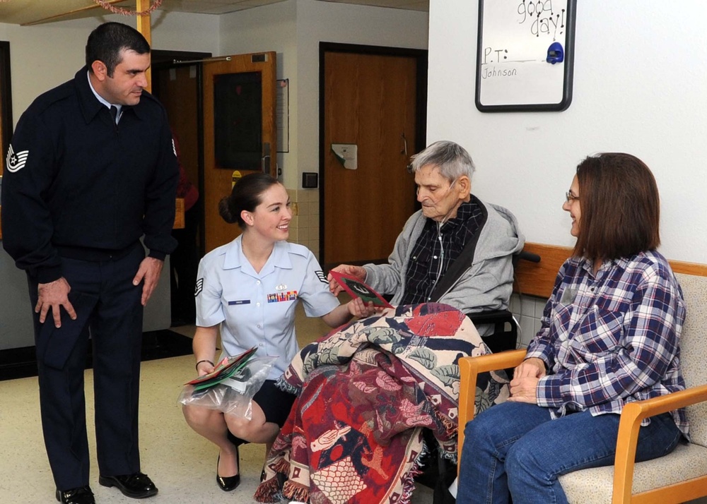 Altus AFSA chapter visits disabled vets