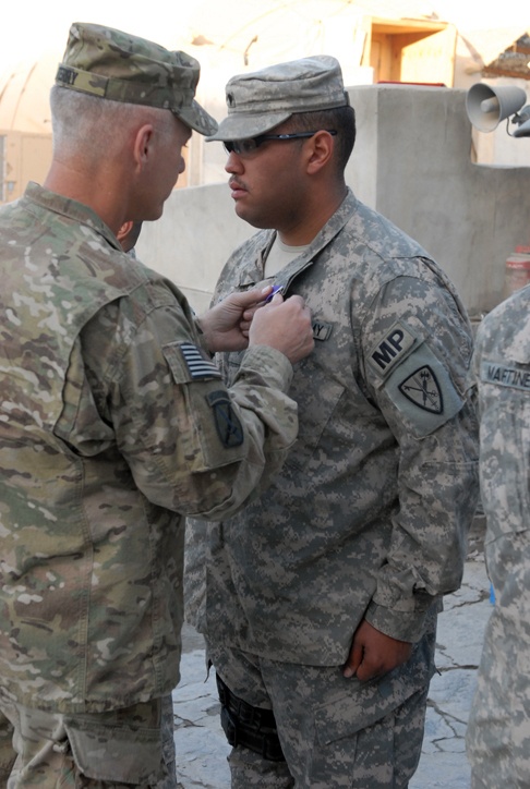 Soldiers receive Purple Heart