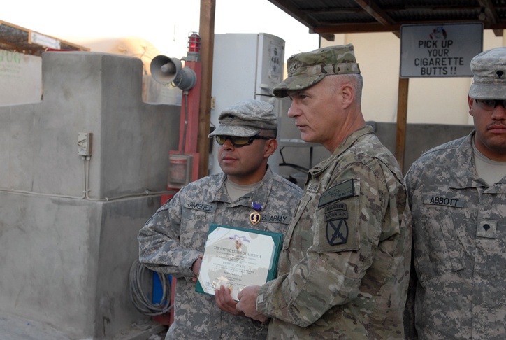 Soldiers receive Purple Heart