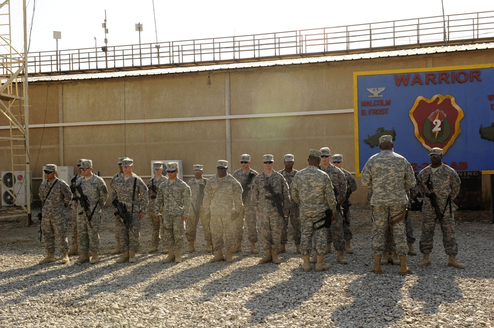 Gen. Austin at FOB Warhorse