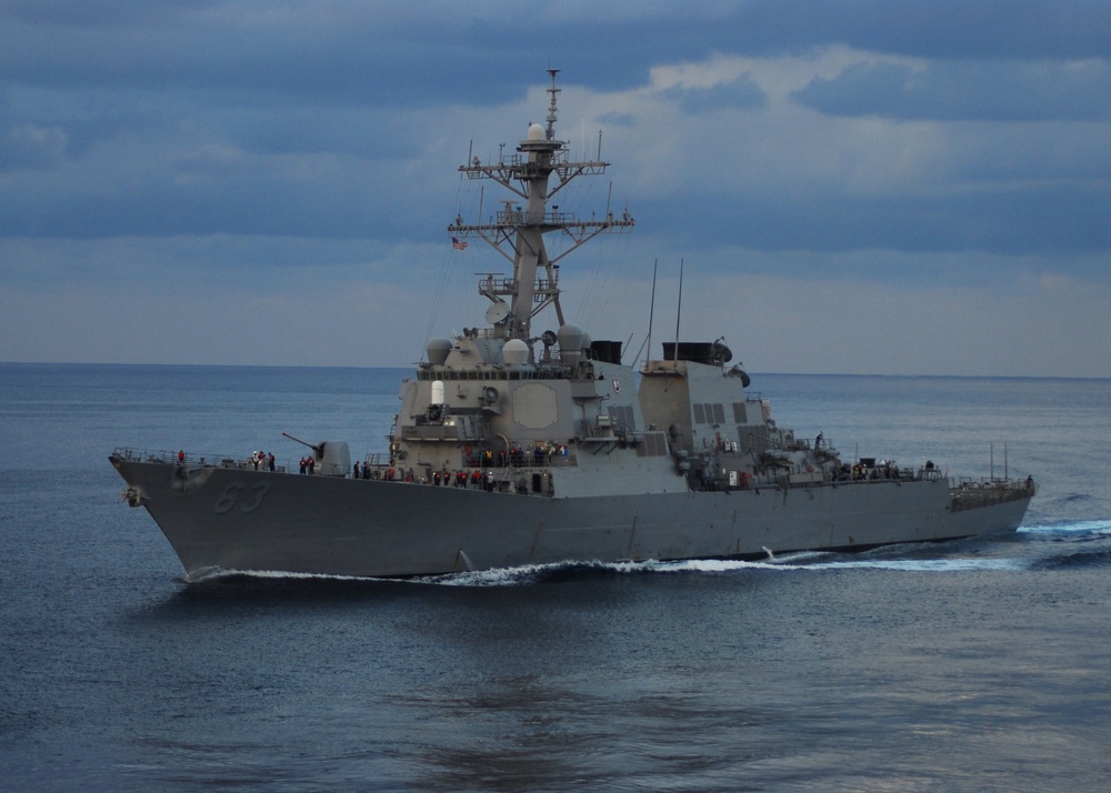 USS Stethem - Keen Sword 2010