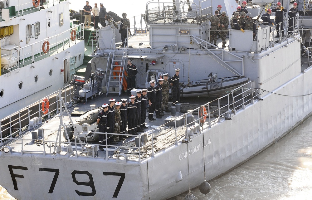 French Navy Port Call at Umm Qasr