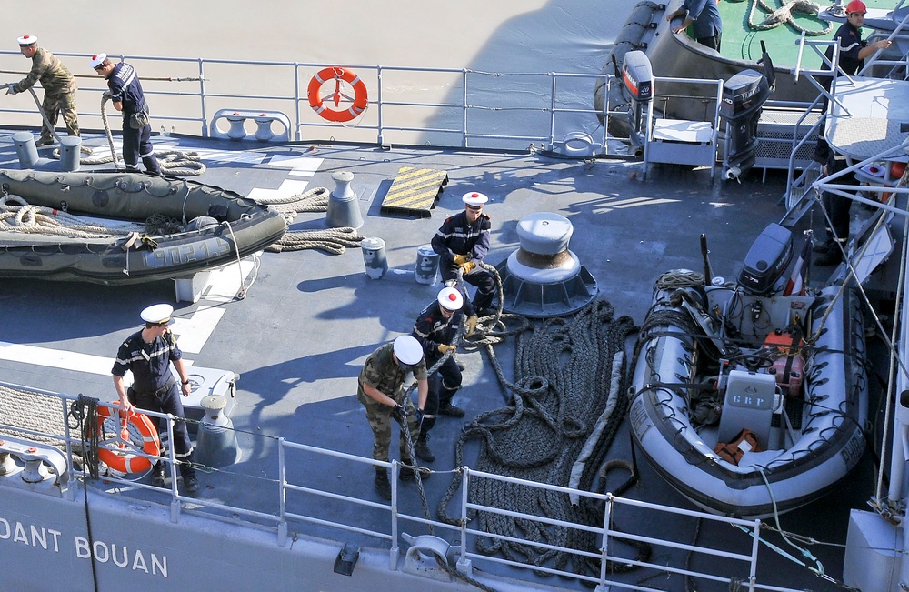 French Navy Port Call at Umm Qasr