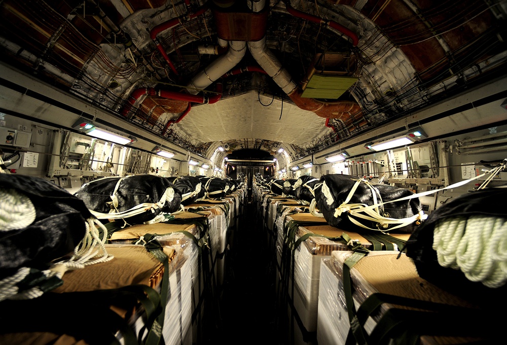 Operation Enduring Freedom   C-17 Globemaster III Air Drop