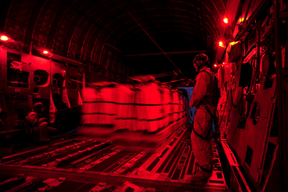 Operation Enduring Freedom   C-17 Globemaster III Air Drop