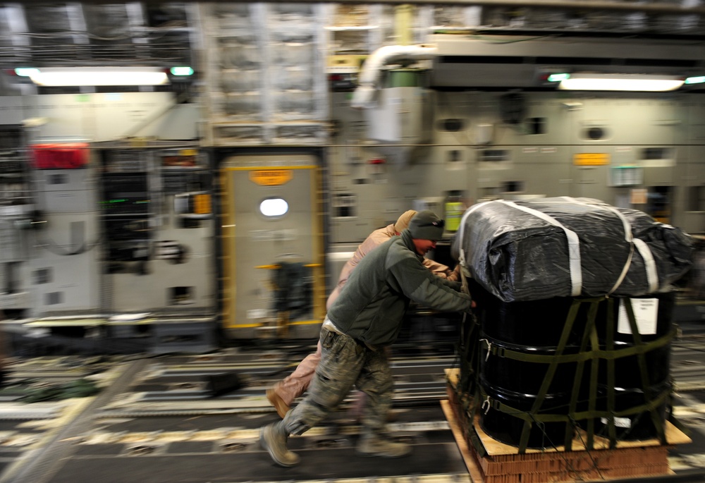 Operation Enduring Freedom   C-17 Globemaster III Air Drop