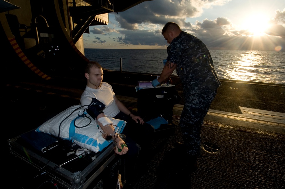 USS George Washington Keen Sword 2011