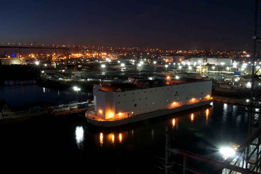 USS Bonhomme Richard Undergoes Maintenance