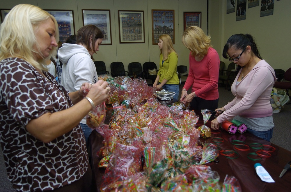 Ironhorse FRG spreads holiday cheer through treats