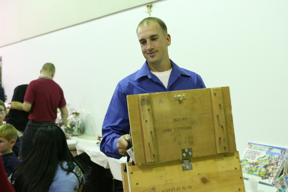 CLB-13 Marines, sailors host Christmas party