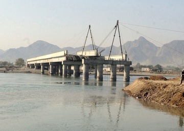 Nangarhar PRT visit Lal Pur Bridge