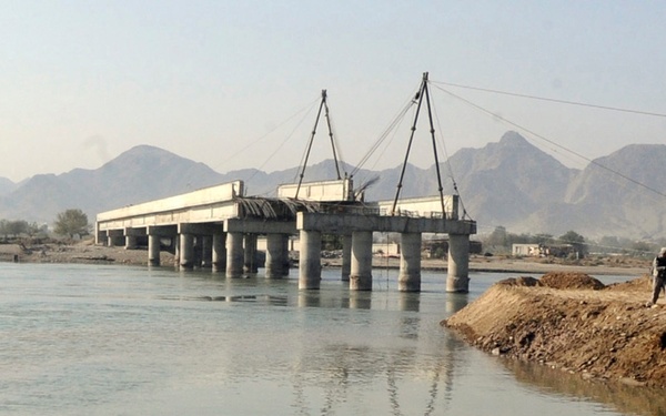 Nangarhar PRT visit Lal Pur Bridge