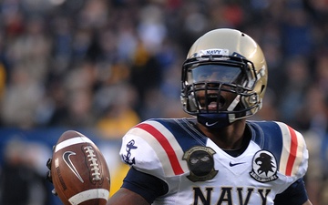 Former USNA Midshipmen Discuss Working as a Team, On and Off the Field