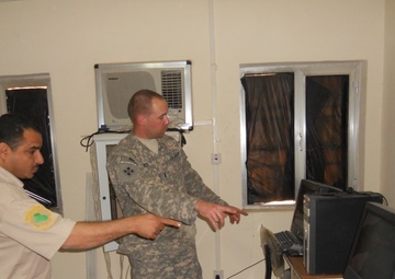 Cav. establishes LAN at Iraqi Training Center