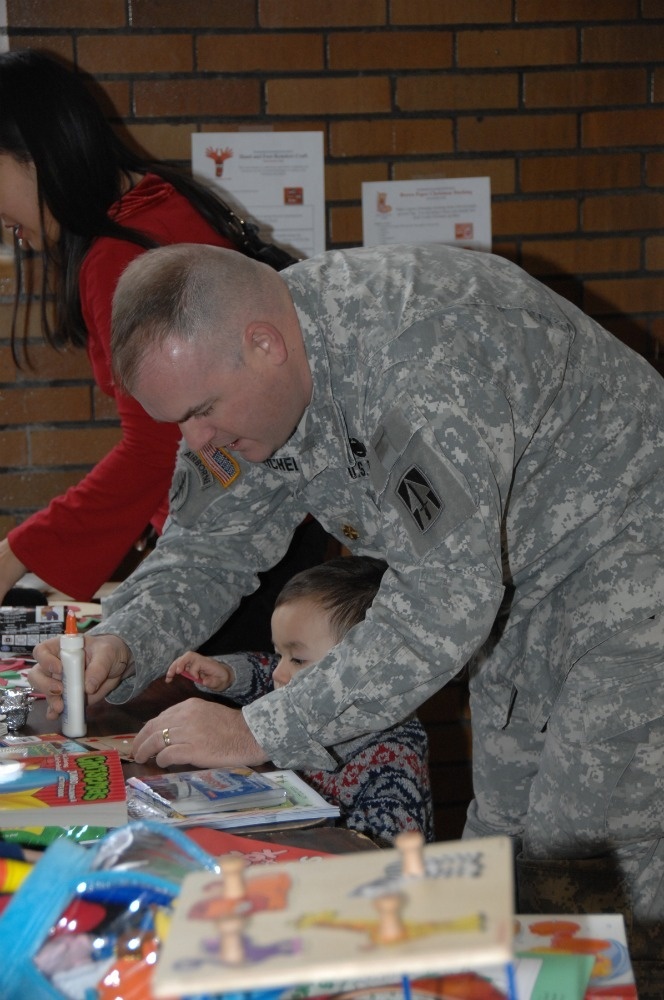 Santa visits troops, family members for Operation Homefront